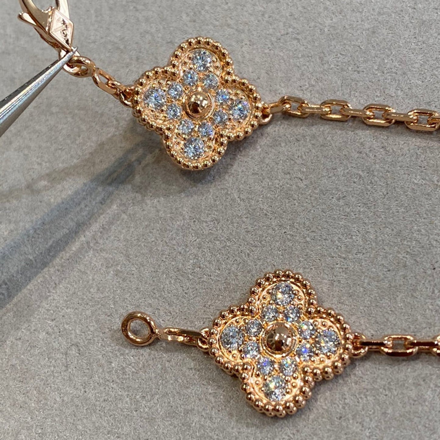 [Eternal Jewelry] CLOVER 5 MOTIF FULL DIAMOND BRACELET COLLECTION