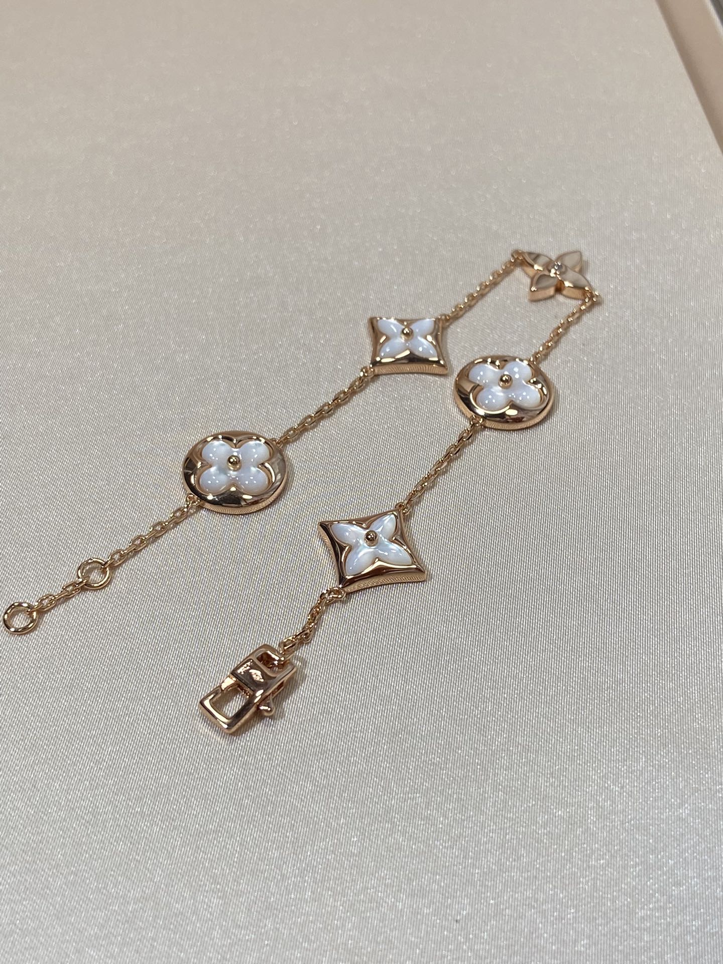[Eternal Jewelry]STAR AND SUN 5 MOTIF MOP PINK GOLD BRACELET