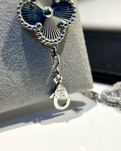 [Eternal Jewelry] CLOVER 5 MOTIF LASER BRACELET COLLECTION