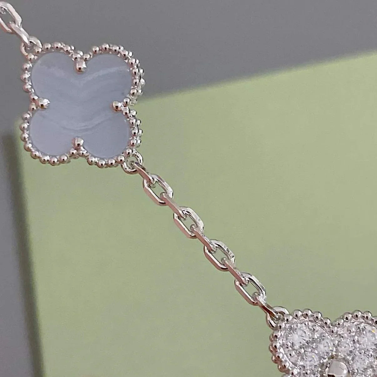 [Eternal Jewelry] CLOVER 5 MOTIF PURPLE CHALCEDONY BRACELET COLLECTION