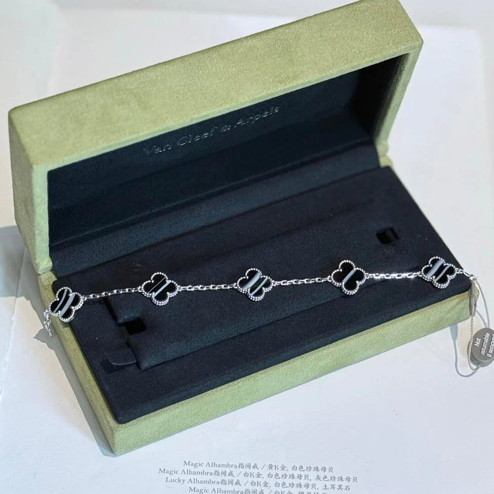 [Eternal Jewelry] CLOVER 5 MOTIF PULSAR STONE BRACELET COLLECTION