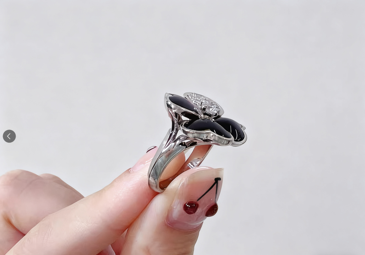 [Eternal Jewellery] Heart-Shaped Four-Leaf Clover Ring